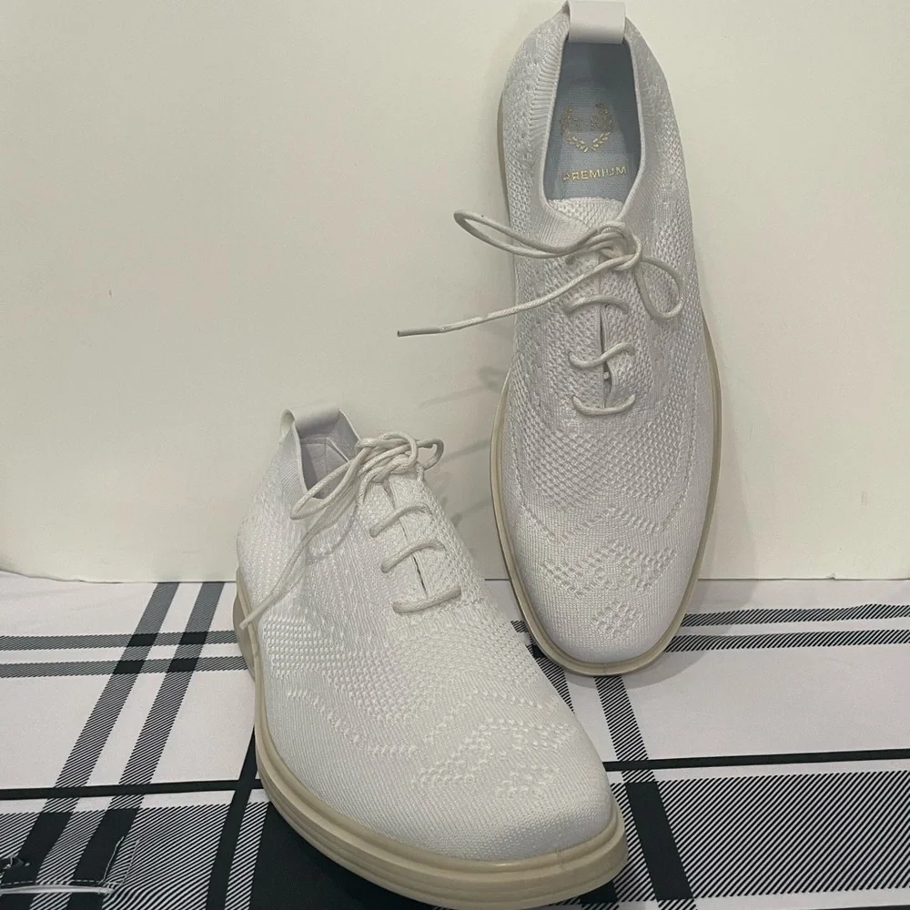 T.R shoes casual sneaker white wing tip - Picture 1 of 5
